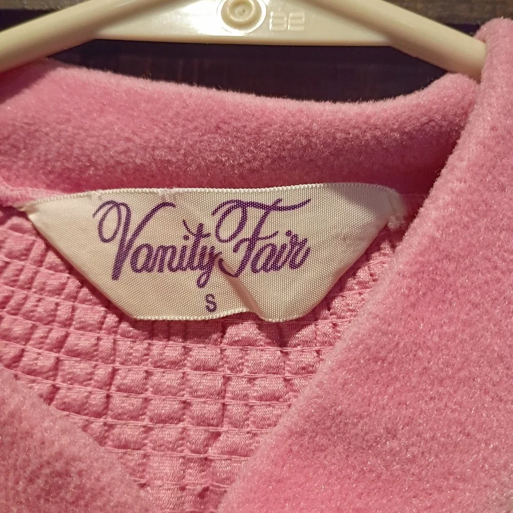 VTG Vanity Fair Robe Size Small Pink Smocking Velour ½ Zip Housecoat Knee Length